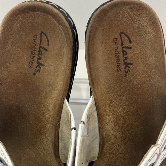 Clarks Lexi Laurel Ladies Slide Sandals 8.5 - Picture 4 of 7